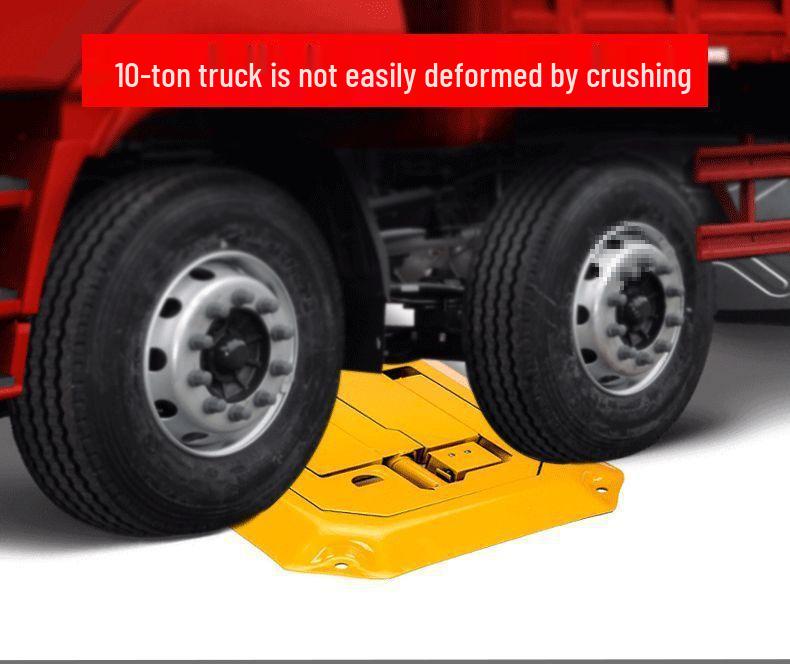 Octagonal Ground Lock: Thickened Anti-Collision Parking Bollard