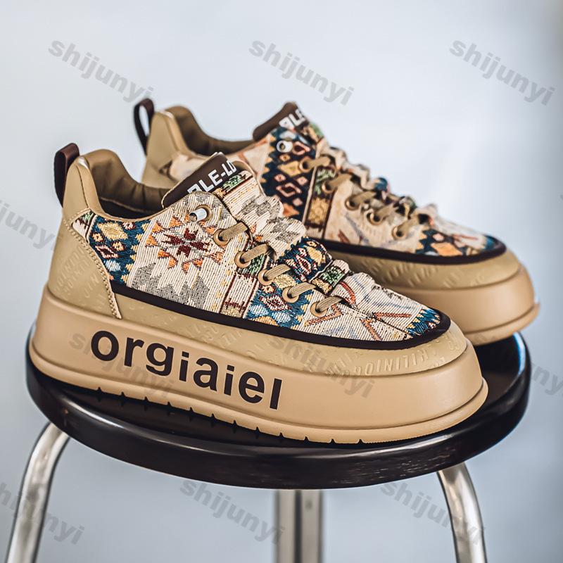 Fashion Men Shoes 2025 Spring Autumn New Fashion Comfortable Height Increase Casual Shoes Vintage Breathable Non Slip Platform Sneakers