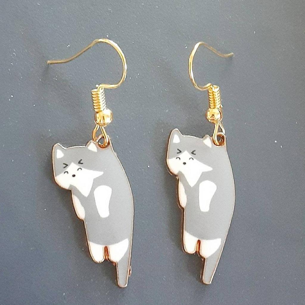 Cute Little Cat Ear Hook Cartoon Girl Flower Cat Earrings Sweet And Fresh Texture