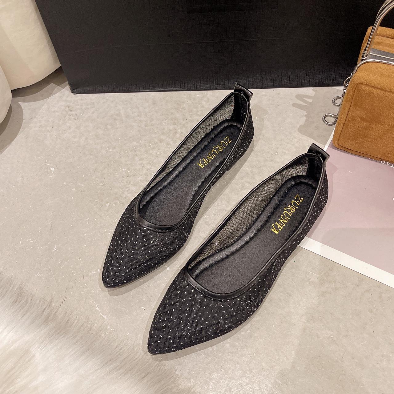 

Модные женские туфли на плоской подошве с сетчатым дизайном и платформой 2024 года с острым носком, повседневная летняя обувь в горошек с вентиляцией 40 чёрный