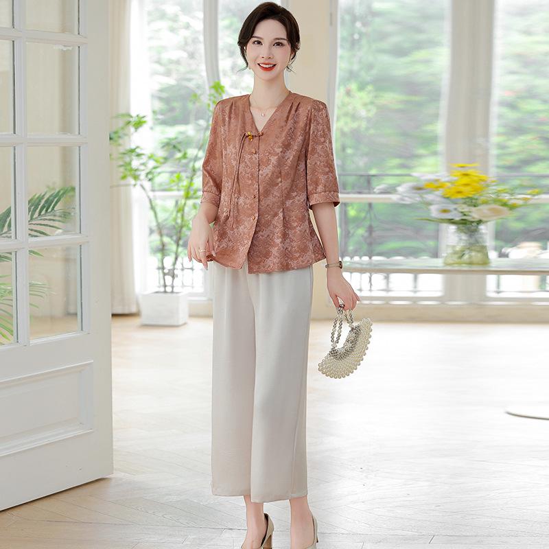 

Elegant Summer Two-Piece Set for Women - Chinese National Style Shirt & Top XL (105-120 jin)