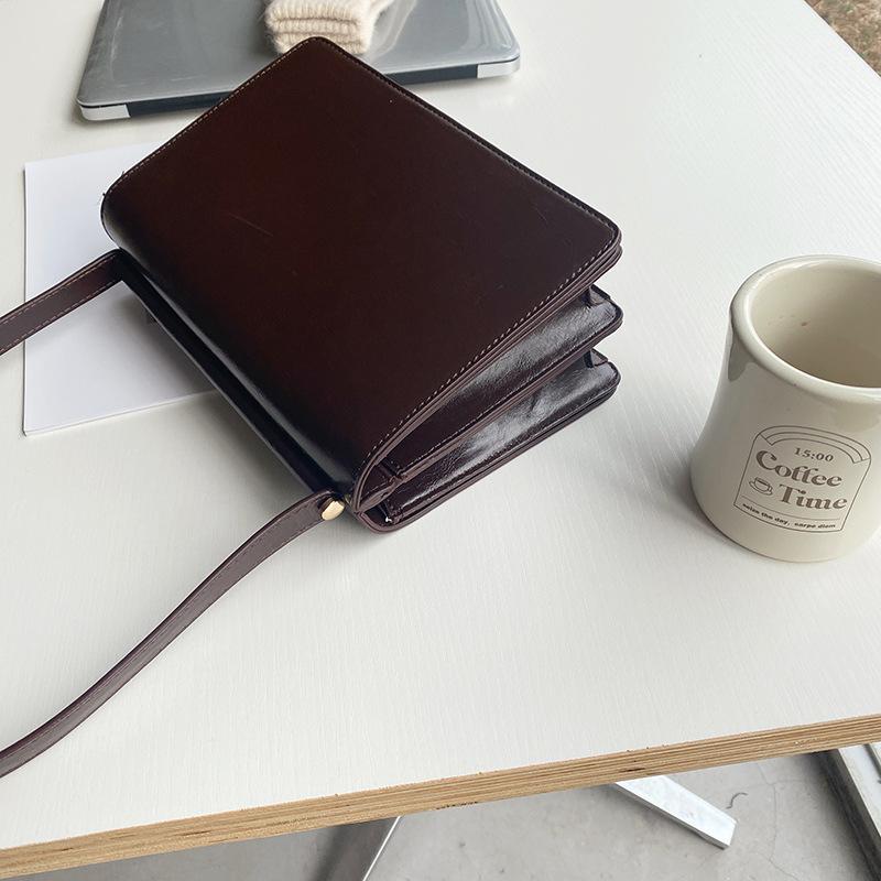 Vintage Pu Leather Women Shoulder Bag Small Handbags Solid Color Square Ladies Armpit Bag Fashion Simple Female Clutch Purses