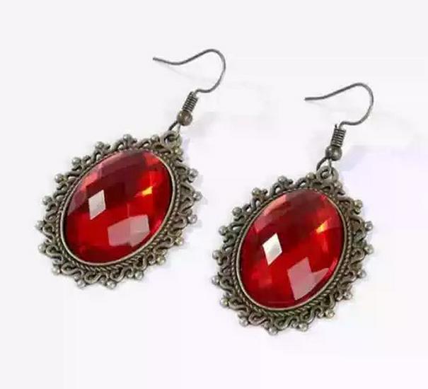 

Ретро Готические Кружевные Серьги с Черепами и Крючками из Сплава – Европейский и Американский Панк-Стиль OPP Bag Packaging