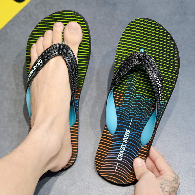 New Summer Flip Flops Men's Casual Fashion Comfortable Soft Non-slip Slippers Outdoor Breathable Wear-resistant Male Slippers