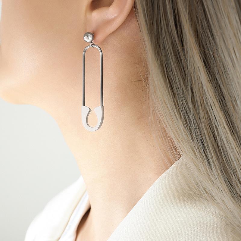 European Style 18K Gold-Plated Titanium Steel Brooch & Non-Fading Earrings - F279.