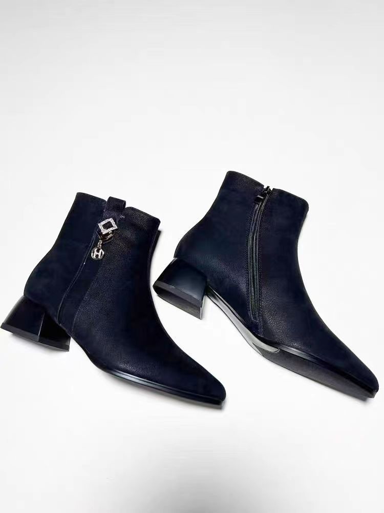 

Сапоги женские 2025 хлопковые туфли осень и зима острый носок новый средний каблук толстый каблук женская обувь для женщин среднего возраста бархатные короткие сапоги женский тренд 38