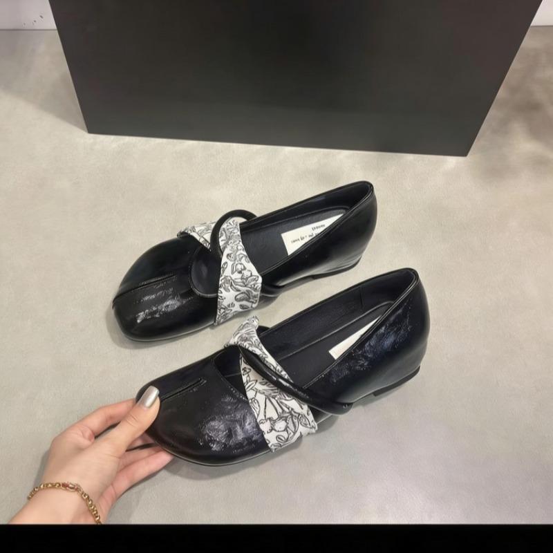 

Ballet Flats for Women - New Style, Versatile Shoes, Single Strap Shoes 35 чёрный