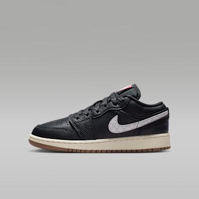 Air Jordan 1 Low SE GS Off-Noir University Red Sail 37.5