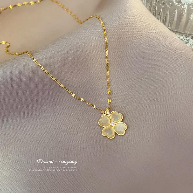 New Opal Happiness Four-Leaf Clover Necklace Pendant Temperament Women'S Collarbone Chain Jewelry