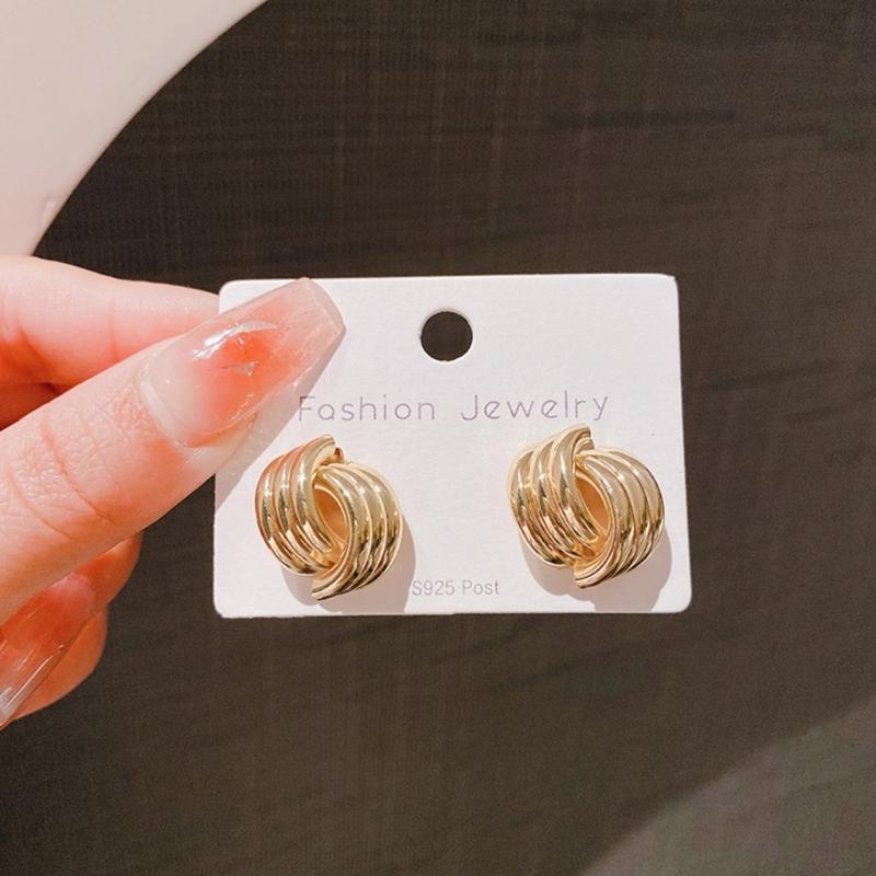 Stylish Geometric Interlockings Earrings Modern Fashion Designs Portable Sturdy Alloy Comfortable for Trendy Women