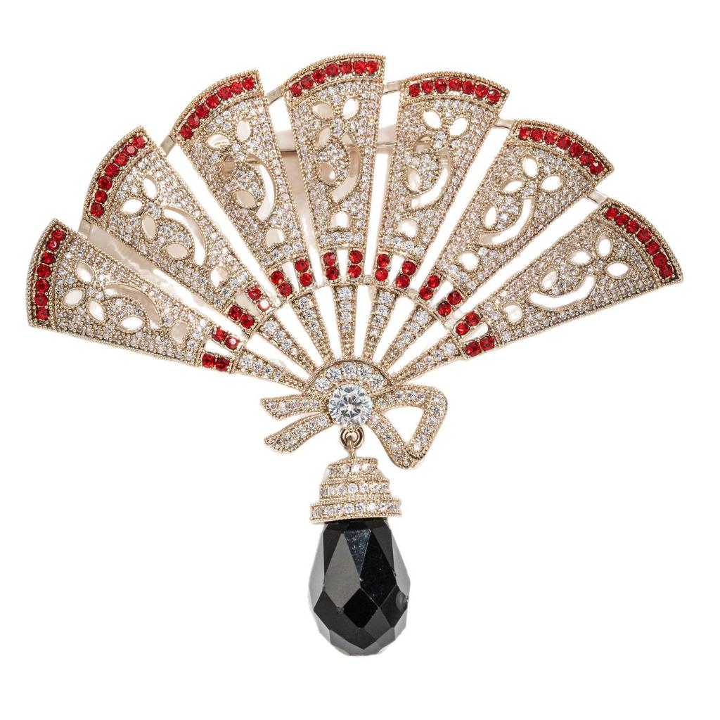 Silver Retro Fan-Shaped Brooch for Hanfu Cheongsam