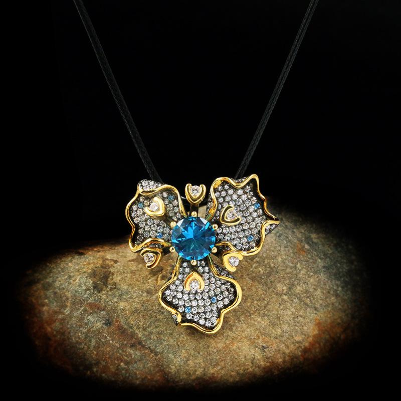 Black and Gold Two Color Flowers Inlaid with Diamonds for Women Exaggerated Necklace