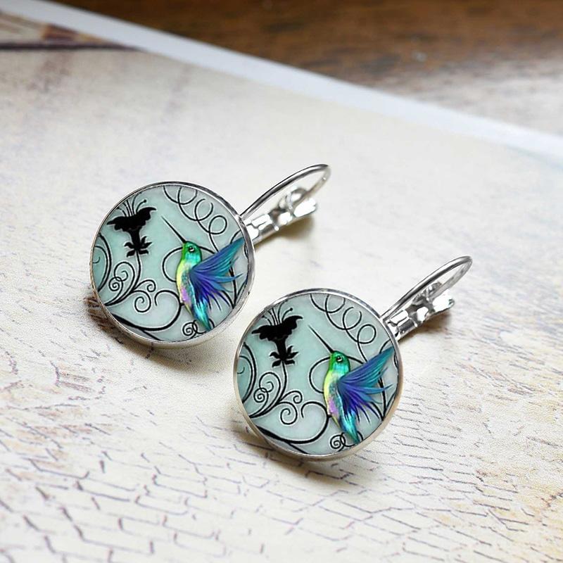 Fashion Hummingbird Glass Dome Cabochon Earrings For Women Rainforest Bird Jewelry Accessories