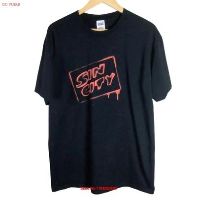 Na górę – T-shirty i koszulki