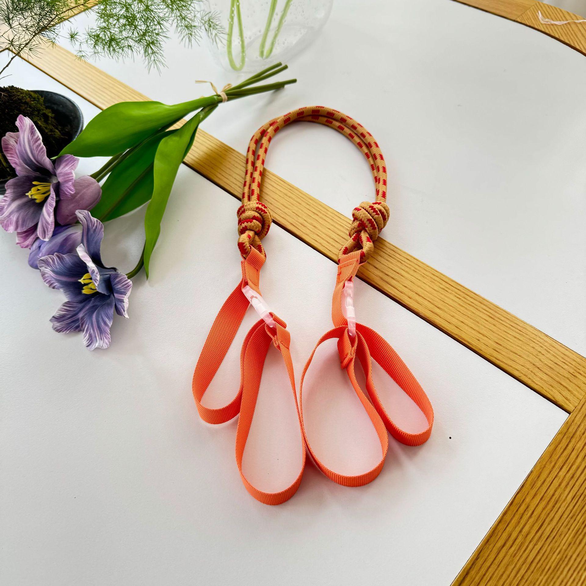 

Elegant Ball Chain Donut Embroidered Nylon Shoulder Bag - Large Capacity & Versatile for Commuting Strap