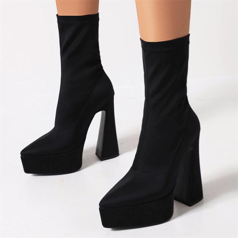 Dropshopping winter new thick-soled pointed-toed thick-soled large-size suede low-tube women's boots