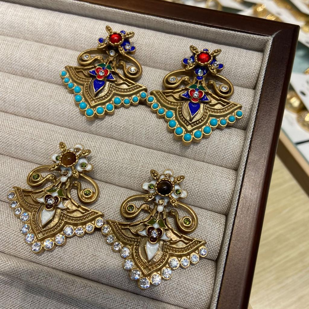 Russian Gold New Chinese Style Guochao Enamel Color Diamond Inlaid Retro Relief Totem Earrings Glazed Turquoise Earrings Douyin