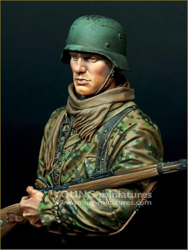 Young Miniatures 1/10 Scale WWII German Waffen-SS Young Infantryman with Rifle Bust Resin Kit YM18101 (Person)