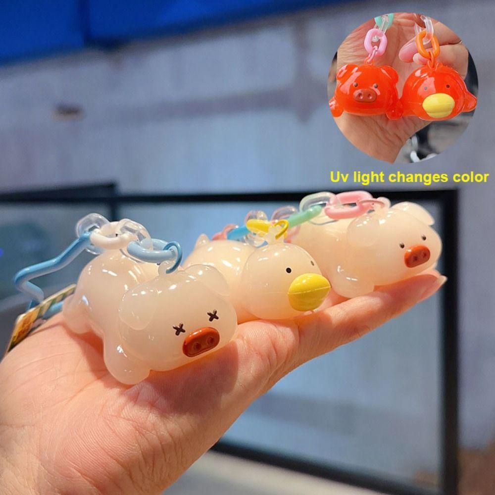 Roast Pig Color-Changing Cartoon Keychain Uv Sensitivity Bag Hanging Decoration  Small Gifts