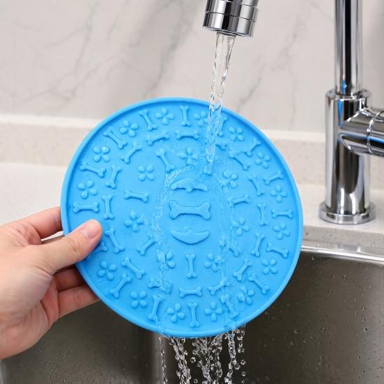 Yousheng Pet Slow Food Mat with Strong Suction Cup, Bone Paw Print Design Dog Feeding Mat, Dog Slow Eating Bowl Accessory for Preventing