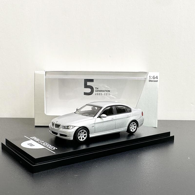 

AR BOX Diecast Car 1/64 Scale BMW 3 Series E21 Car Model Alloy BMW E30 Play Vehicles Model Gift Ornament Toys for Boys