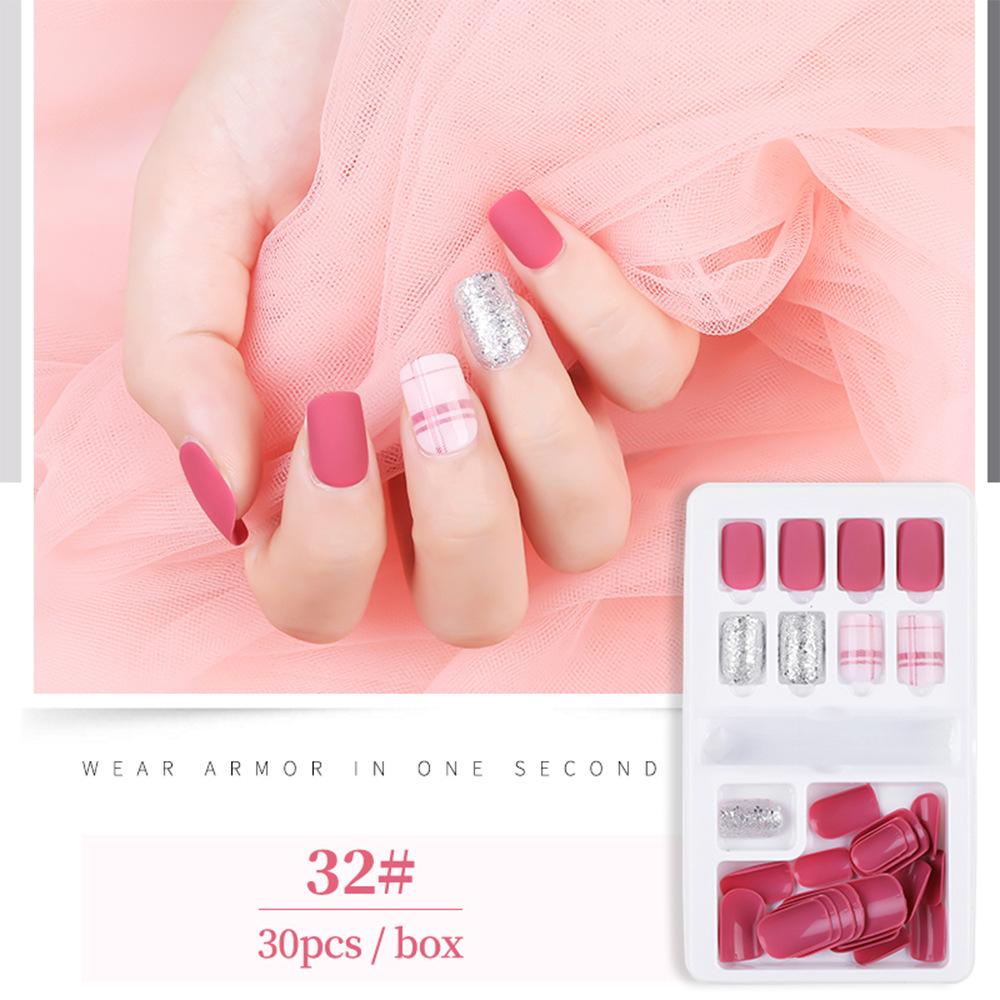 30 Piece Box, Wearable, Detachable, Nail Art