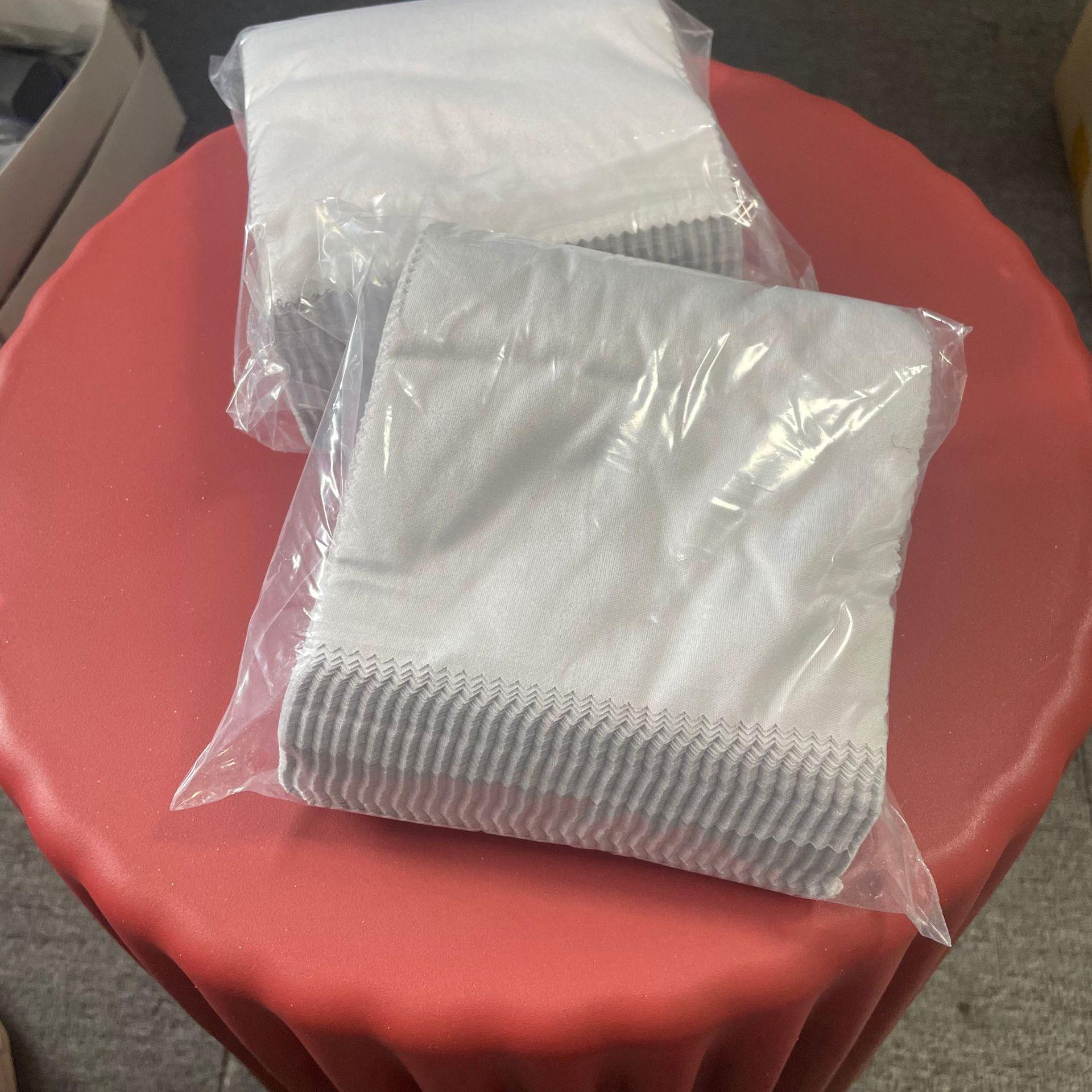 

Three-Eye Fine Fiber Logo Glasses Cleaning Cloth 12.5x12.5cm for Sunglasses Lens Wiping 12.5*12.5 (100 pcs)