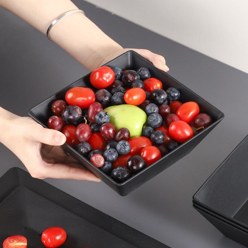 3 Stück Schwarze Kunststoff-Steakplatte Einfarbige Quadratische Abendessen-Snackplatte Sushi Steak Barbecue BBQ Gebäck Obstschale Kuchenplatten