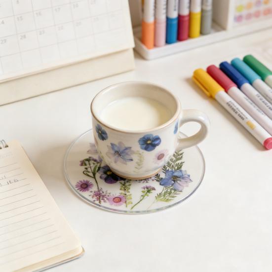 2D Urocze Kwiatowe Podkładki pod Kubki Vintage Kwiatowe Podkładki na Wesele Urodziny Dekoracja Stołu Wielokrotnego Użytku Okrągłe Akcesoria Kuchenne do Filiżanek