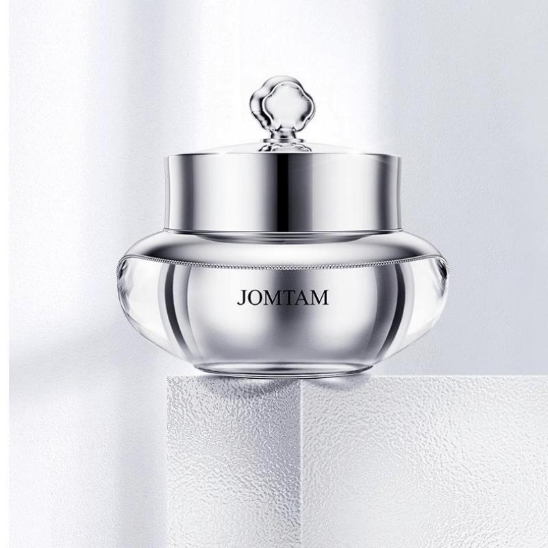 Hydrating and Nourishing Eye Cream for Radiant and Youthful Eyes