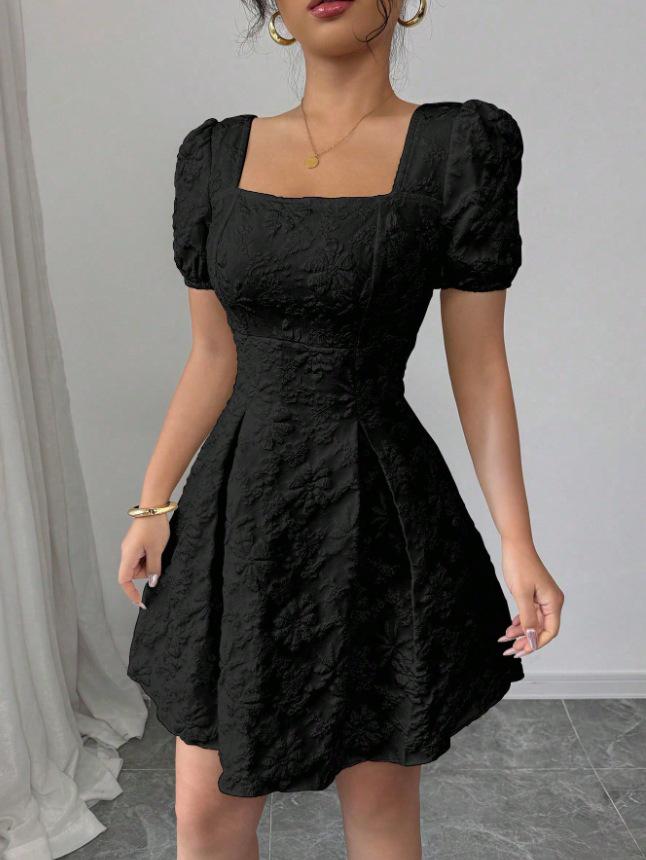 2026 Women's Summer Slim Jacquard Puff Sleeve Square Neck Dress - Elegant European Vacation Style