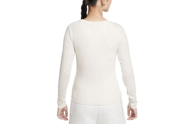 Nike T Shirts Women's White Crew Neck Moderate Straight Fit FB8718-104