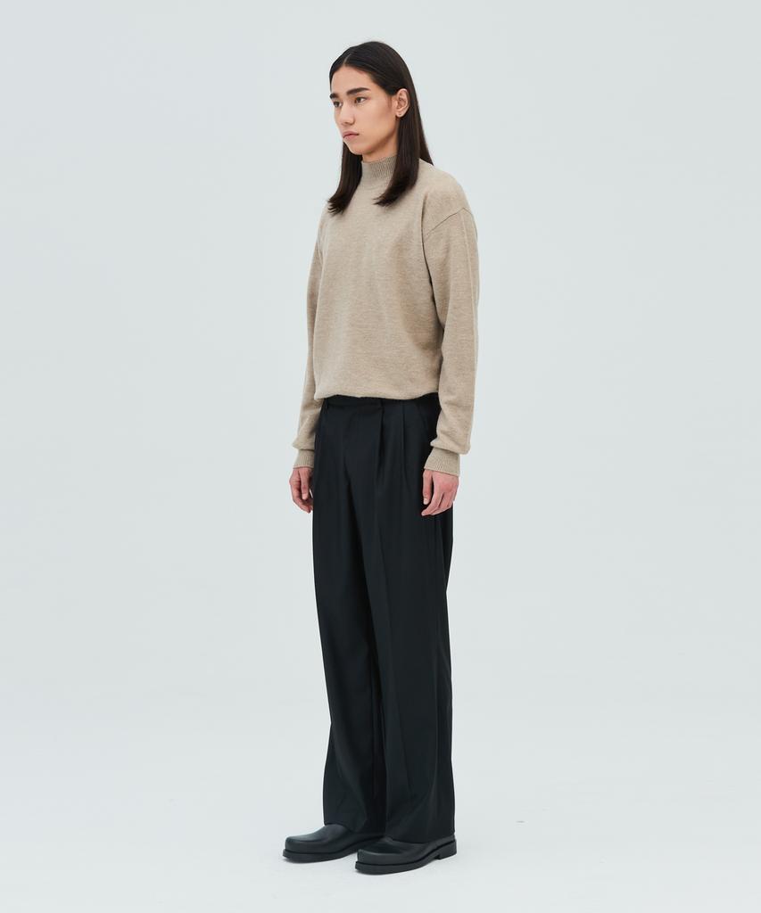 LEIRE Minimal Wool Mock Neck Knit [Beige]