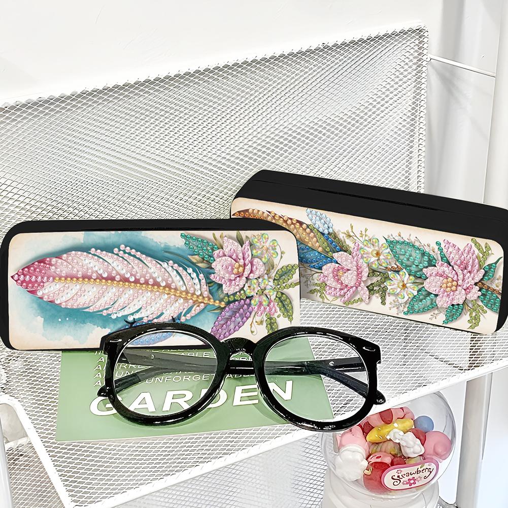 Dream Catcher Diamond Painting Eyeglasses Case Diamond Art Sunglasses Case Rhinestones Sunglasses Storage Box for Men Women