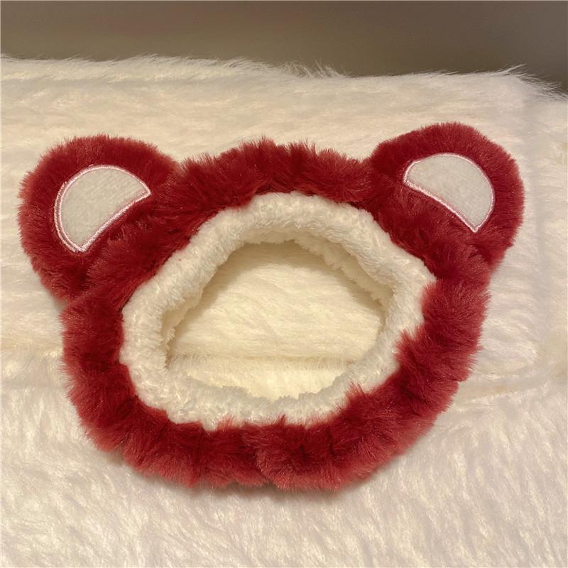 

2023 Милая розовая плюшевая повязка на голову с клубничным мишкой - незаменимый аксессуар для волос для девочек и женщин