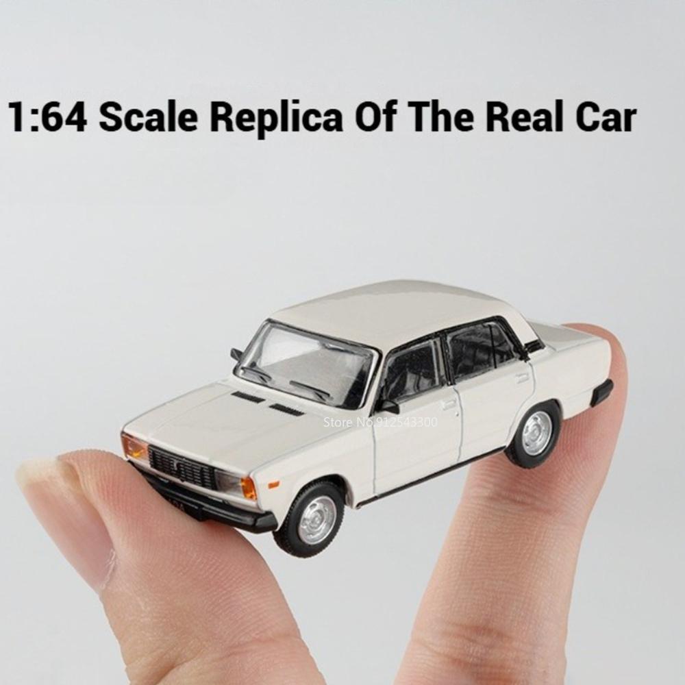 Mini Scale 1:64 LADA 2105 2101 GAZ-12 ZIM Car Model Toy Alloy Diecast Vintage Classic Sedan Models Toys Boys Collect Ornaments