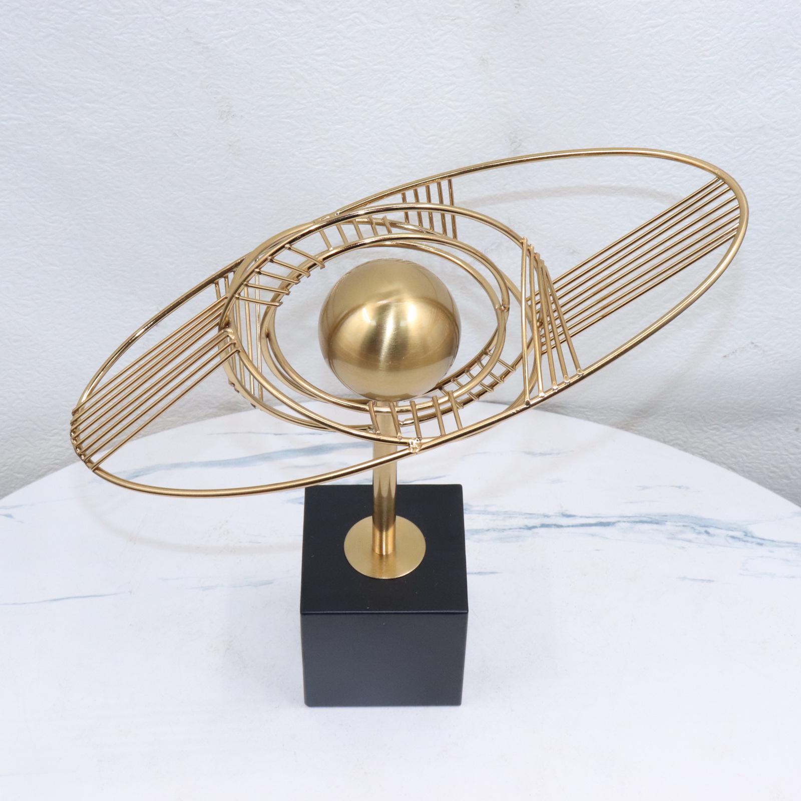 European Style Metal Globe Ornament for Modern Home or Office Decor