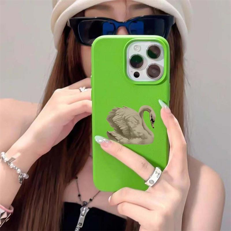 Phone Case For iPhone 16 15 Pro Max 14 13 12 11 Pro Max 16 Plus XS XR X 16e Elegant White Swan Design Soft Cute Shockproof Cover