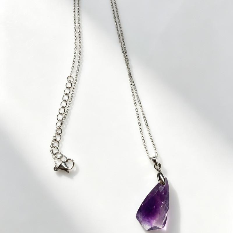 Geometric Natural Crystal Pendant Necklace With Polished Quartz For Bohemian Jewelry Lovers
