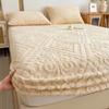 3D Embossed Velvet Bed Cover Thick Warm Plush Fitted Bed Sheet Non-Slip Elastic Mattress Cover Velvet Taffeta Bed Cover Thicken Warm Fitted Sheet
