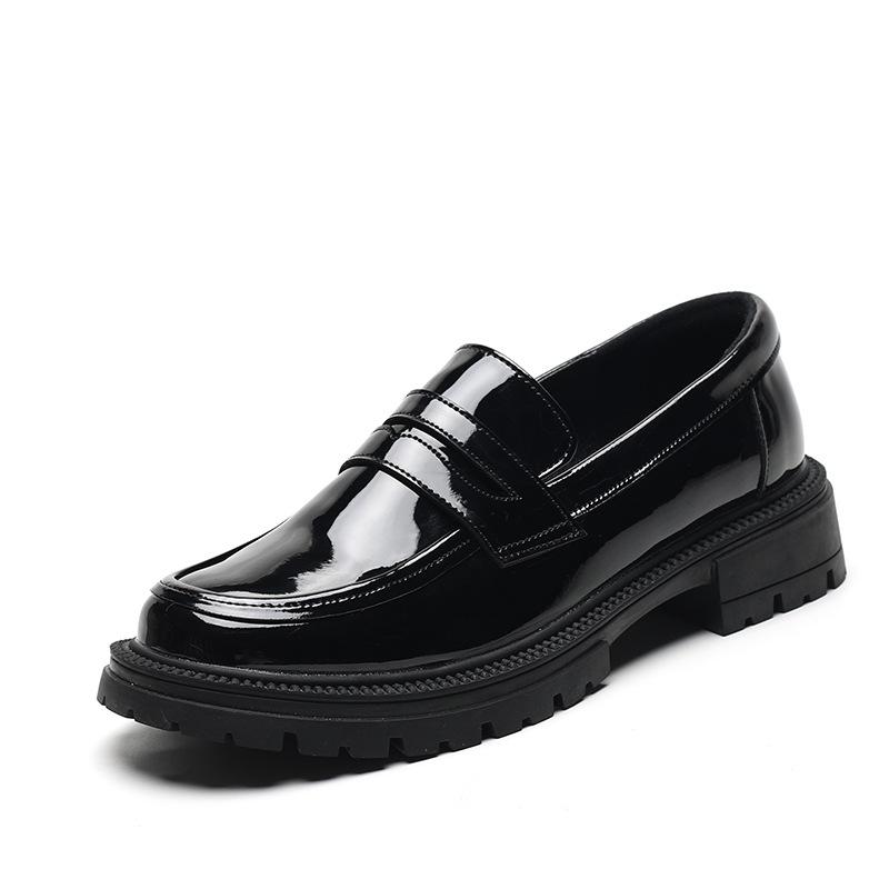 Retro small leather shoes women's British style 2025 new spring soft-soled shoes platform patent leather loafers black single shoes