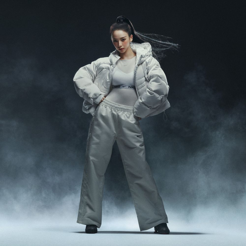 Nike Sportswear Swoosh Series Women s Therma-FIT Oversized Down Puffer S