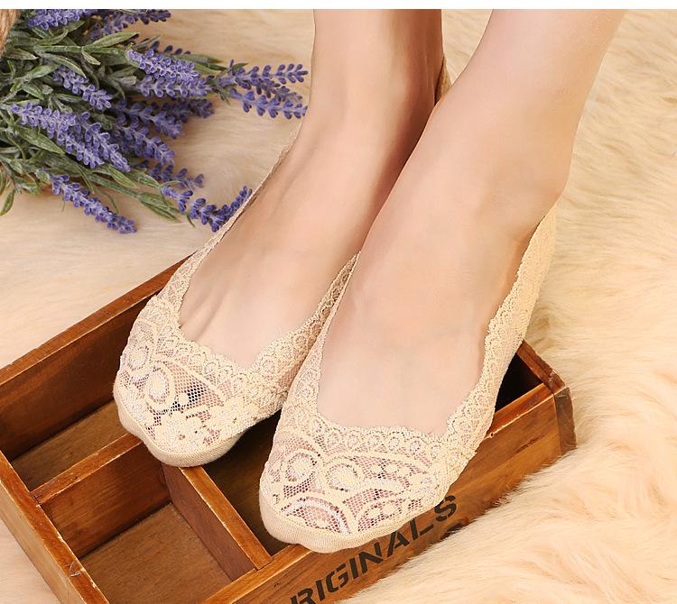 Korean Style Women's Low-Cut Silicone Non-Slip Lace Boat Socks - Breathable Mesh, Invisible Summer Design