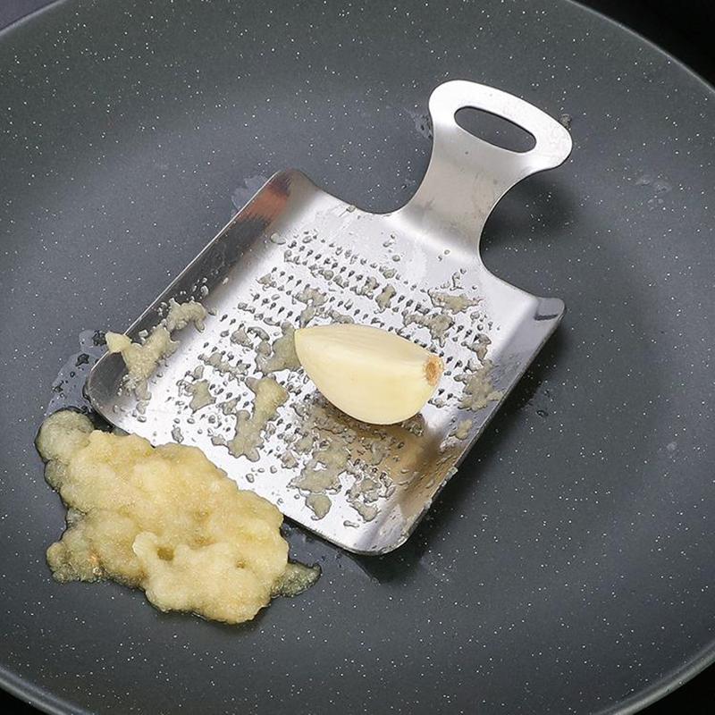Ginger Grater Wasabi Grater Crusher Stainless Steel Garlic Grinder Kitchen Fruit Root Vegetables Ginger Grinding Tool