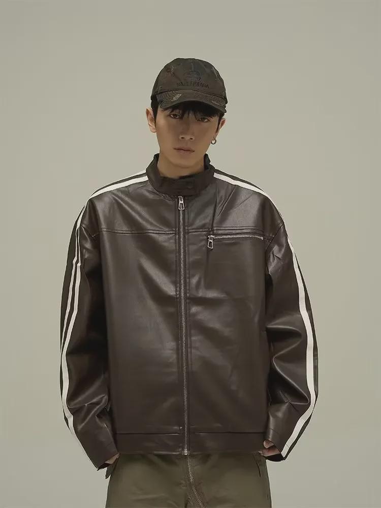 Trendige gestreifte Lederjacke für Herren – Retro-Stehkragen, lockere Passform, cooler Motorrad-Stil für Frühling, Herbst und Winter.