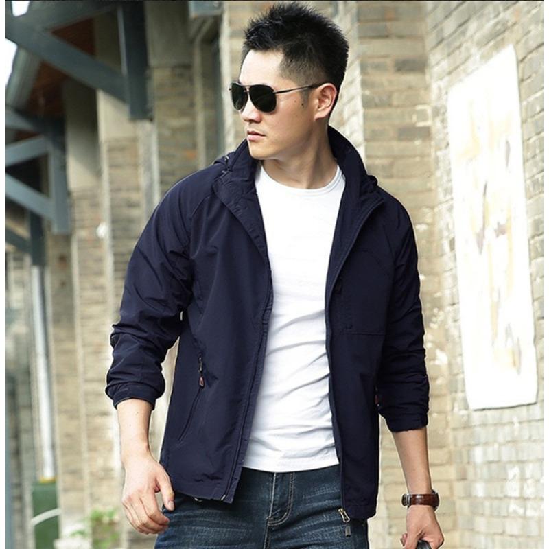 Men's Thin Jacket Outdoor Military Assault Hooded Waterproof Mountaineering Jacket Men's Windbreaker Jacket