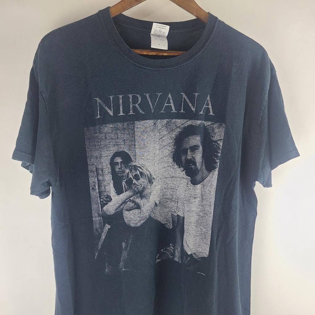 Nirvana 2012 Graphic Band Tee T Shirt Size L Gildan Heavy Cotton Black Grunge Unisex T-Shirt