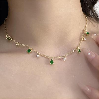 Retro Emerald Inlaid  Necklace Female Simpletemperament Clavicle Chain