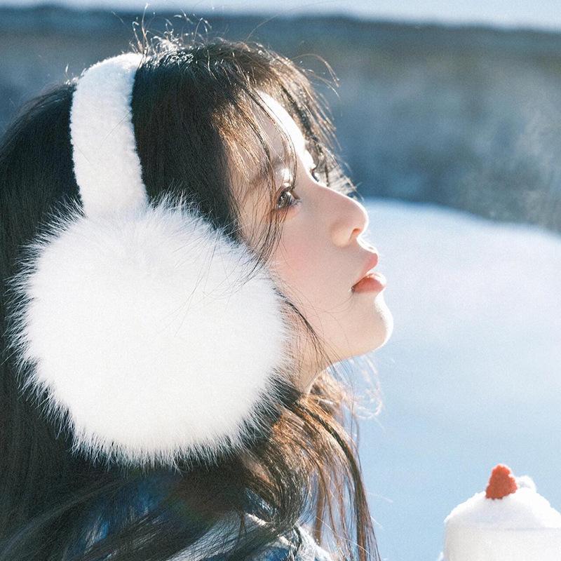 Northeast Women's Winter Warm White Plush Earmuffs - Cute, Versatile, and Anti-Freeze Ear Protection
