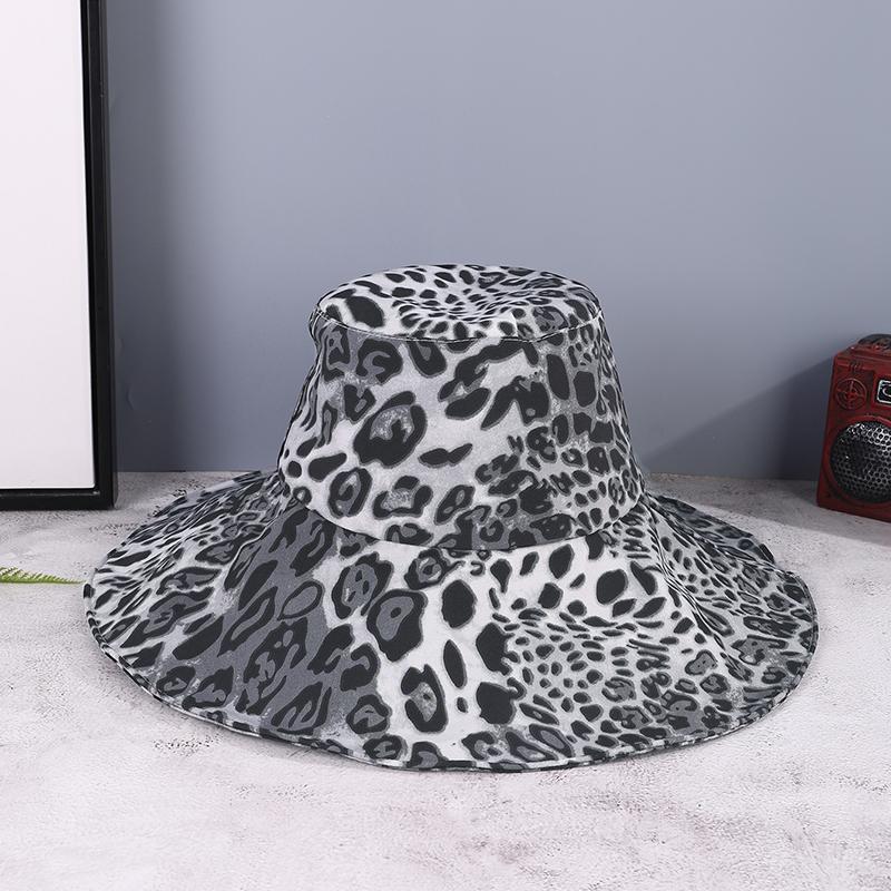 Vintage full version of leopard print big eaves with rope fisherman hat windproof shade suitable for ladies outing photo play